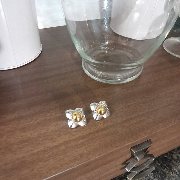 GIVENCHY - Two Toned - Clip On Earrings - Picture 6 of 9